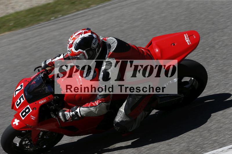 /15 22.05.2026  Plüss Moto Sport  Discover the Bike ADR /Gruppe rot - Race 3/258